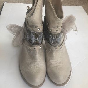 Great condition boots